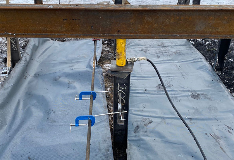 Испытания грунтов забивными сваями в рамках строительства СЭС