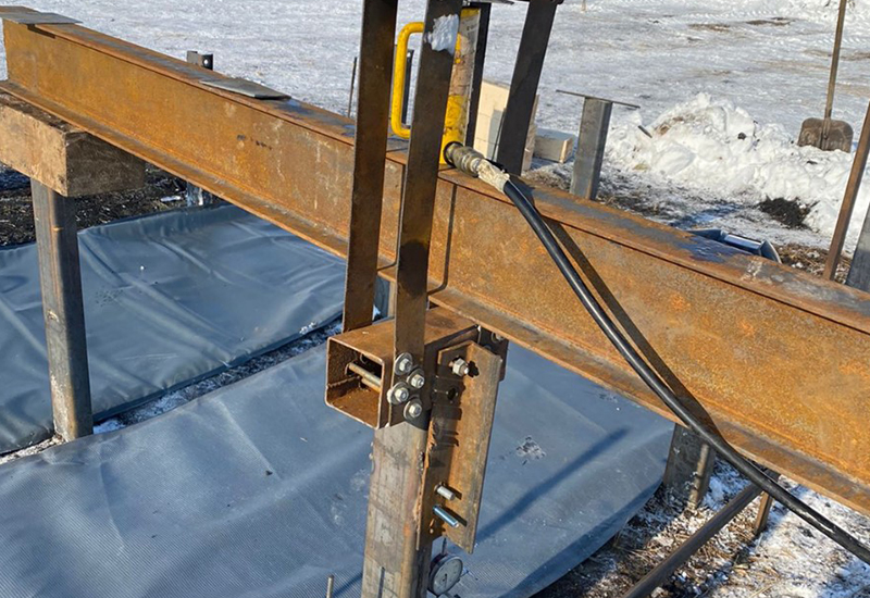 Испытания грунтов забивными сваями в рамках строительства СЭС 1