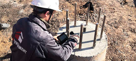 Полевые испытания грунтов сваями на объекте «Торгово-административный центр»