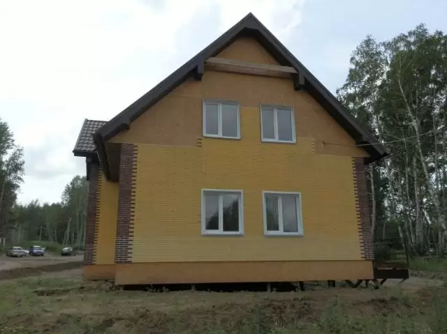 Дом каркасно-щитовой 9х9 м Дом каркасно-щитовой 9х9 м
