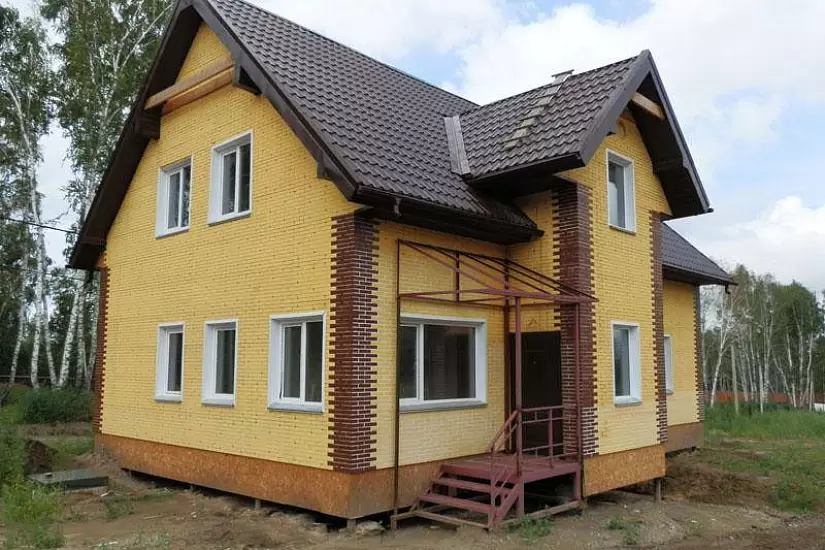 Дом каркасно-щитовой 9х9 м Дом каркасно-щитовой 9х9 м