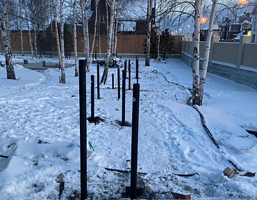 Пешеходная дорожка на винтовых сваях