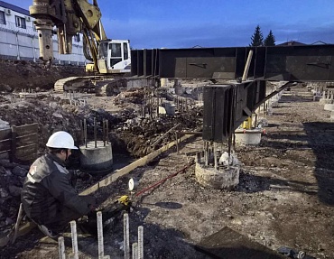 Полевые испытания грунтов сваями на объекте «Торгово-административный центр»