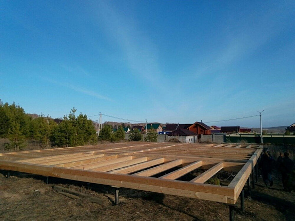 /upload/iblock/77a/mwpa004f5tqzlz3zs6u75wwruda26dhm/Fundament-pod-brusovoy-dom_-g.Krasnoyarsk.jpg