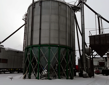 Фундамент из винтовых свай под стойки ленточного конвейера