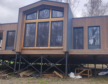 Дом каркасно-щитовой 14х14 м