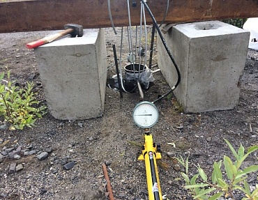 Статические испытания грунтов винтовыми сваями на объекте «Склад готовой продукции и сырья»