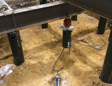 Строительство фундаментов из винтовых свай для объектов производства пластмассовых изделий