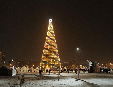 Фундамент новогодней елки из винтовых свай