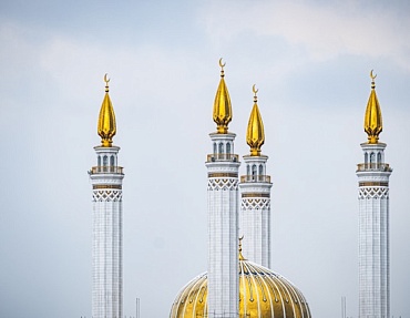 Мечеть на винтовых сваях