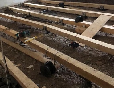 Обследование конструкций стен, перегородок и полов цокольного этажа здания и реконструкция винтовыми сваями