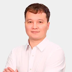 Рафиков Роллан Айратович