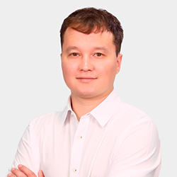 Рафиков Роллан Айратович