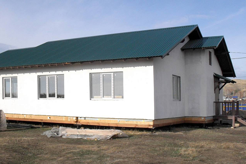 Дом каркасно-щитовой 8х8 м