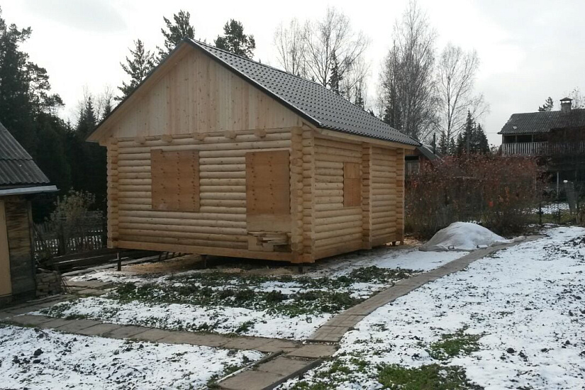 Дом из бревна 6х6 м